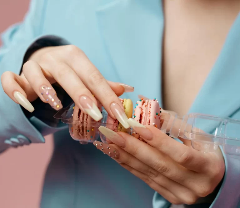 How Long Do Acrylic Nails Last Without Fill-Ins?